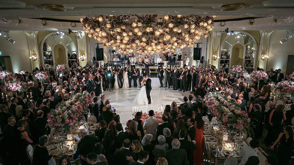 luxury wedding venue southern california The Beverly Hills Hotel